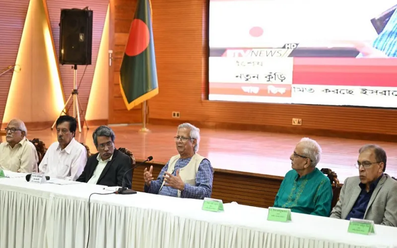নির্বাচন ফেব্রুয়ারিতে হবে, এর সঙ্গে কোনো কম্প্রোমাইজ করা হবে না: প্রধান উপদেষ্টা