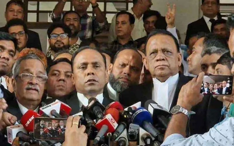 বিচার বিভাগ নিয়ে আসিফ নজরুলের কণ্ঠে ফ্যাসিস্টের সুর